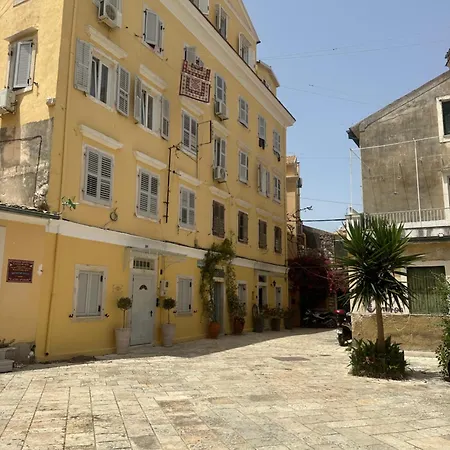 Old Town-ventuno 2 * Corfu (city)